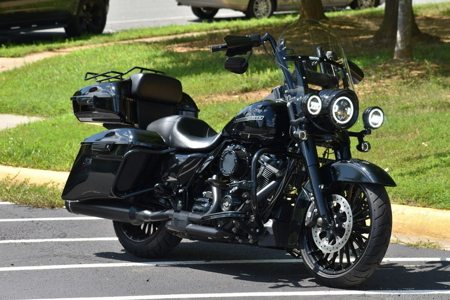 2018 Harley-Davidson® FLHRXS - Road King® Special