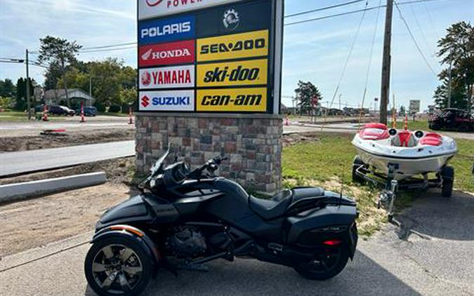 2016 Can-Am Spyder F3-T SE6 w/ Audio System