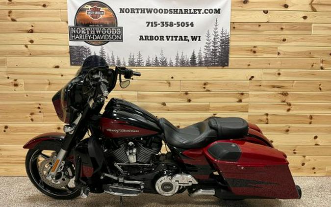 2017 Harley-Davidson CVO™ Street Glide®
