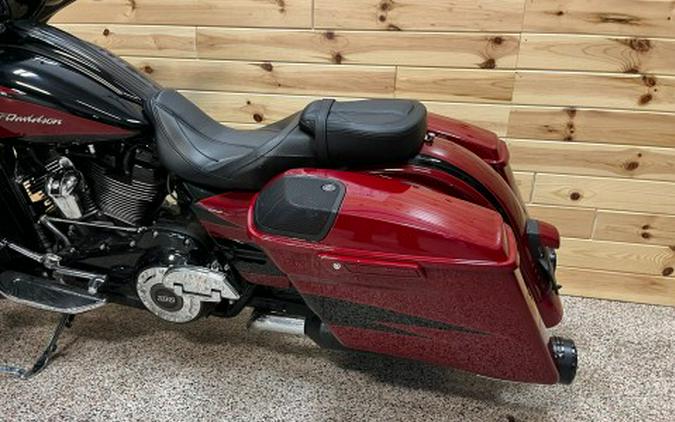 2017 Harley-Davidson CVO™ Street Glide®