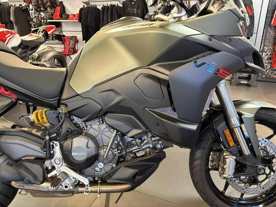 2025 Ducati Multistrada V2 S Storm Green