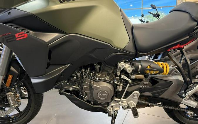 2025 Ducati Multistrada V2 S Storm Green