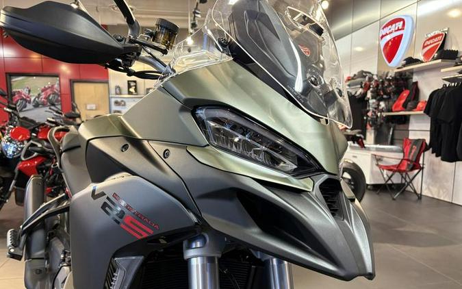 2025 Ducati Multistrada V2 S Storm Green