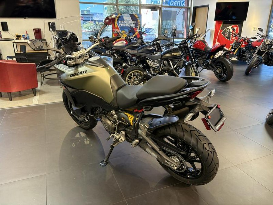 2025 Ducati Multistrada V2 S Storm Green