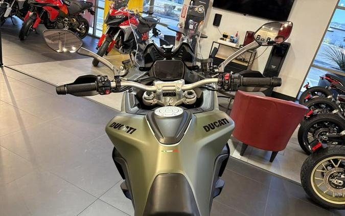 2025 Ducati Multistrada V2 S Storm Green