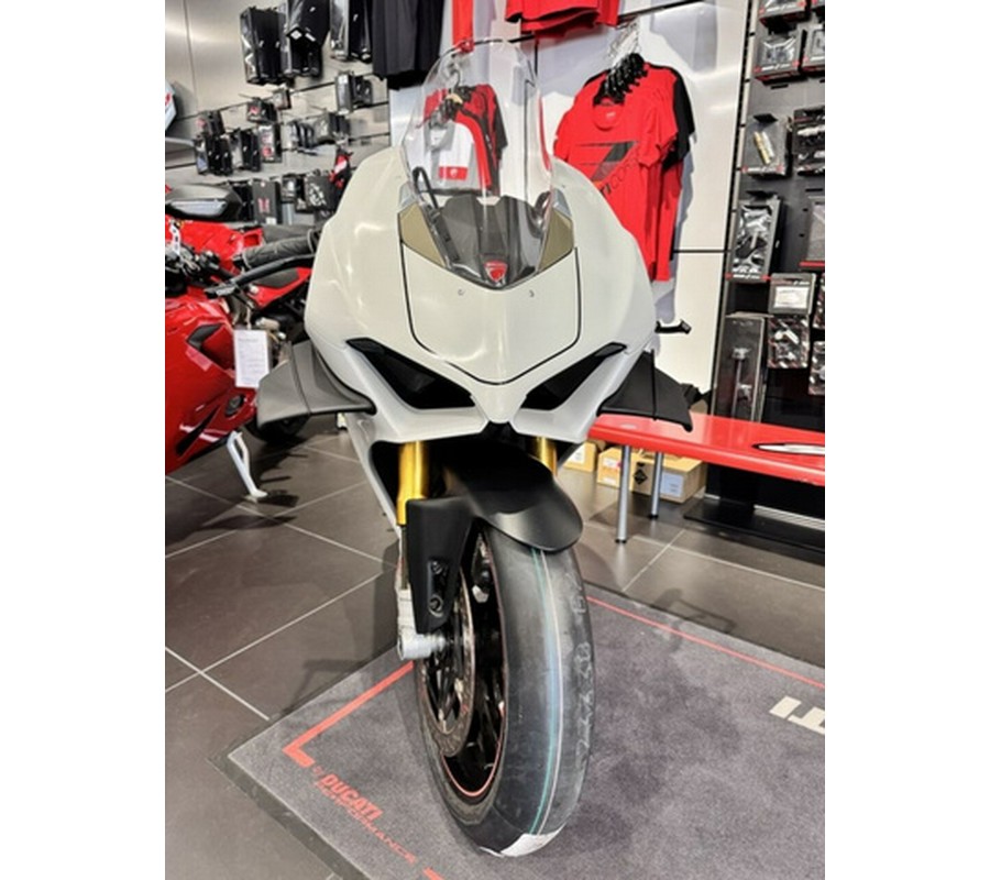 2018 Ducati Panigale V4 S