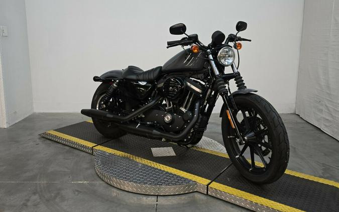 XL 883N 2022 Iron 883