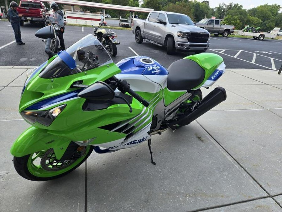 2024 Kawasaki Ninja® ZX™-14R 40th Anniversary Edition ABS