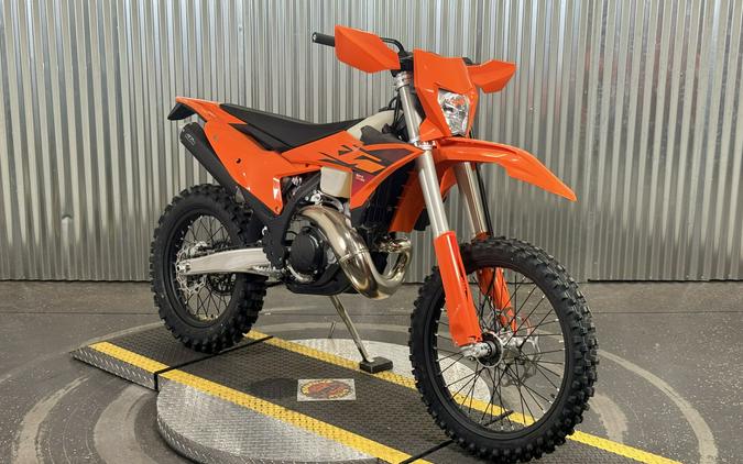 2026 KTM 150 XC-W