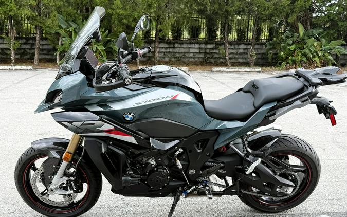 2026 BMW S 1000 XR