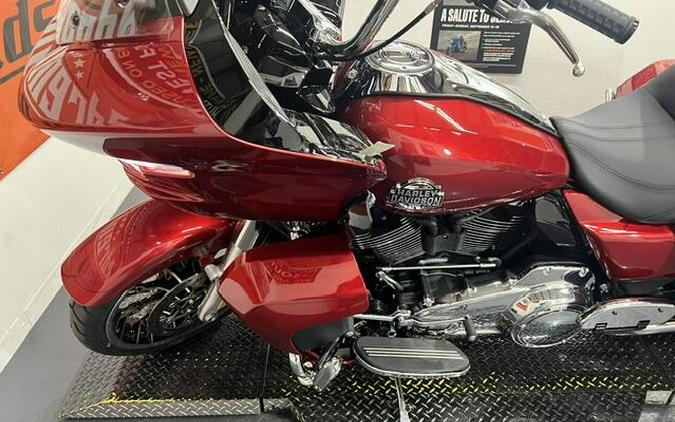 2026 Harley-Davidson Road Glide Limited Brilliant Red Chrome Trim