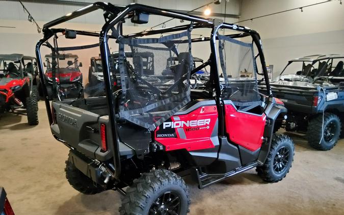 2024 Honda Pioneer 1000-5 Deluxe