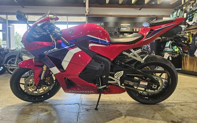 2024 Honda CBR600RR ABS