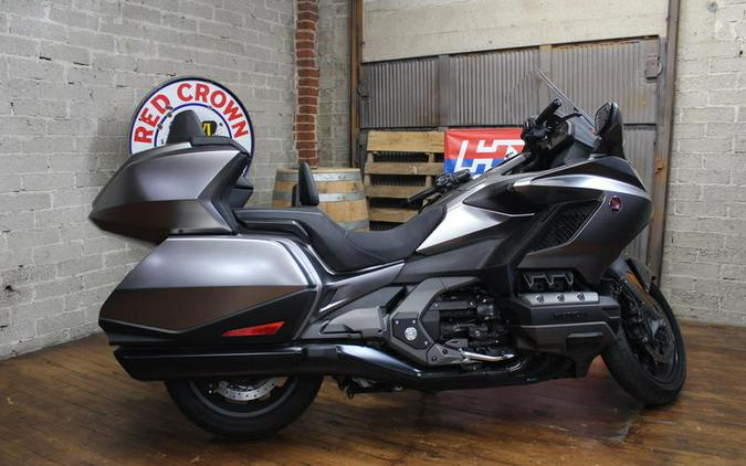 2018 Honda® Gold Wing Matte Majestic Silver