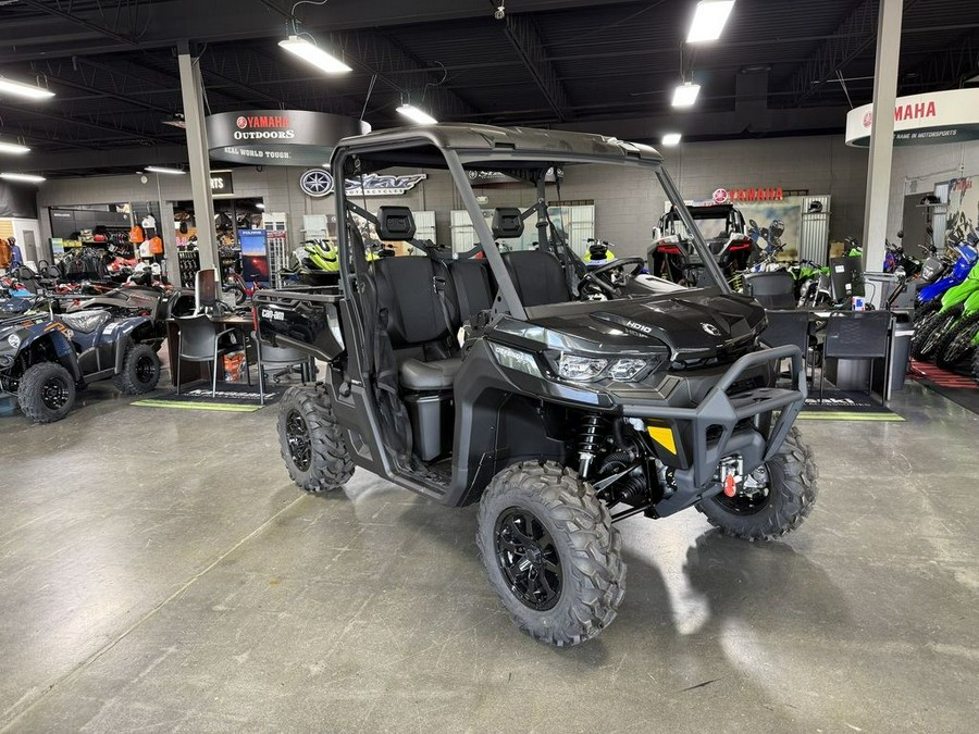2025 Can-Am® Defender XT HD10