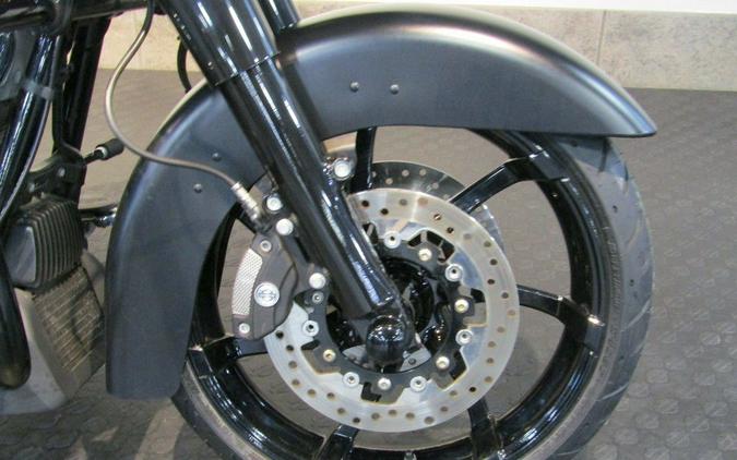 2017 Harley-Davidson® FLTRXS - Road Glide® Special