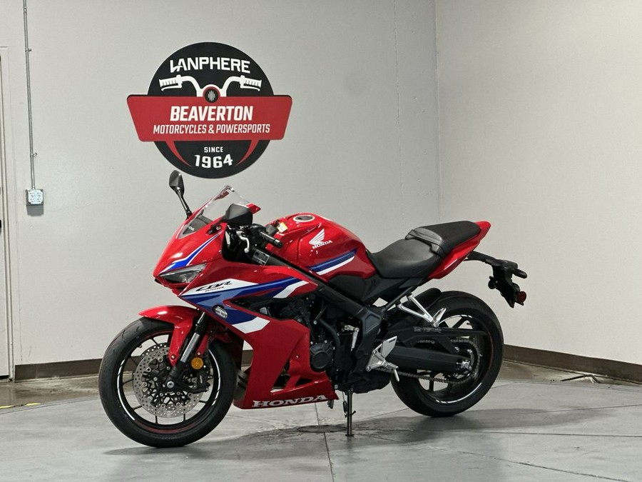 2026 Honda CBR650R E-Clutch