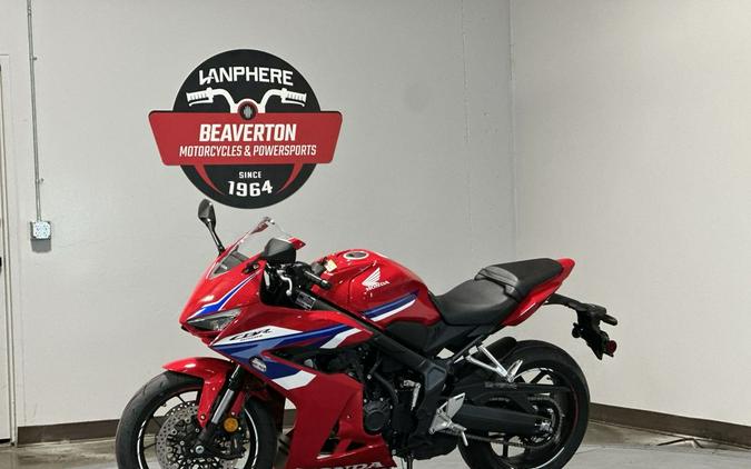 2026 Honda CBR650R E-Clutch