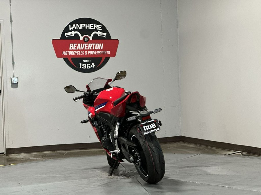 2026 Honda CBR650R E-Clutch