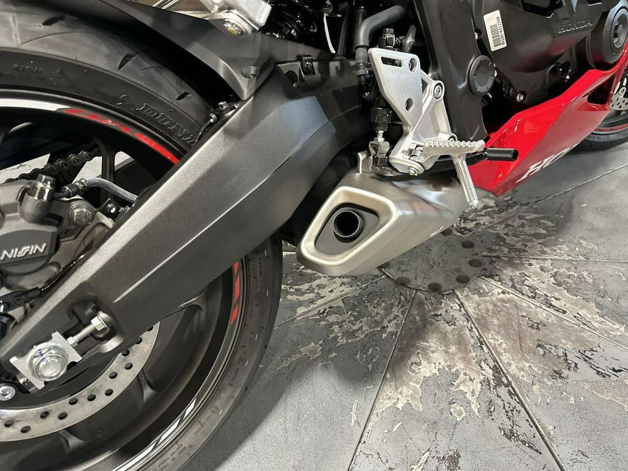2026 Honda CBR650R E-Clutch