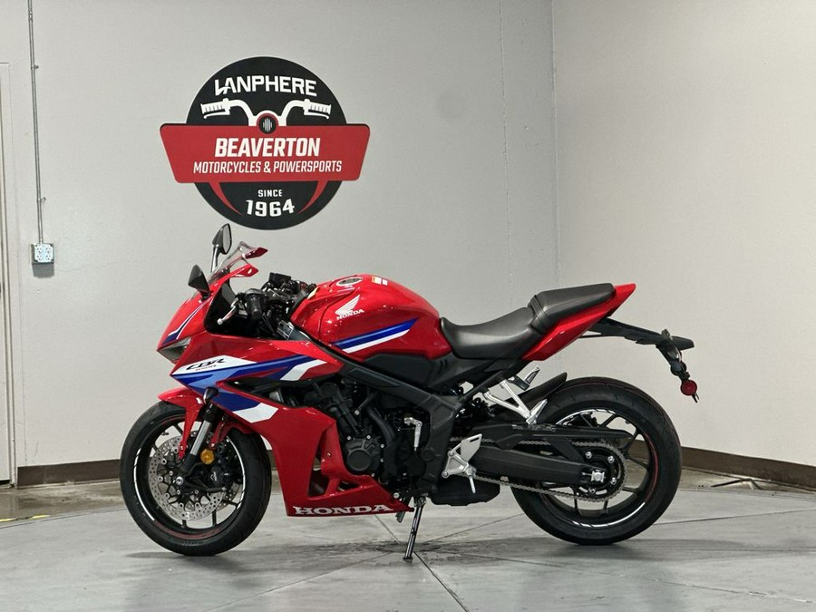 2026 Honda CBR650R E-Clutch