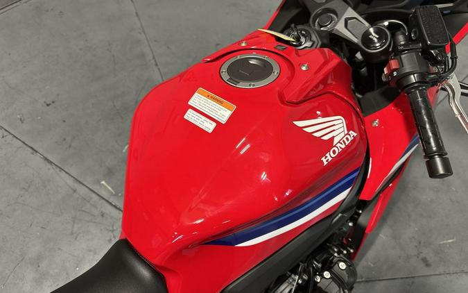 2026 Honda CBR650R E-Clutch