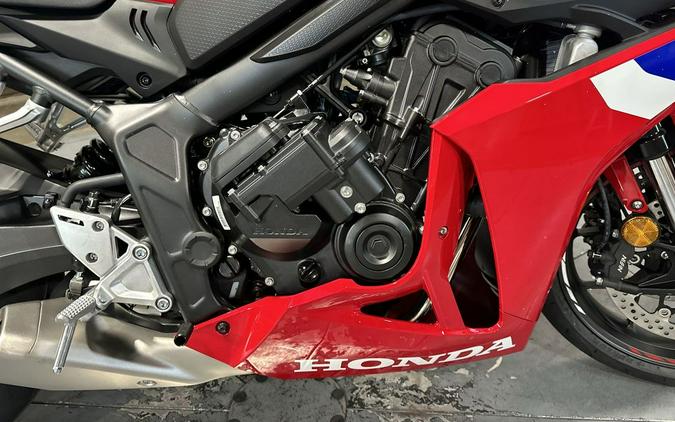 2026 Honda CBR650R E-Clutch