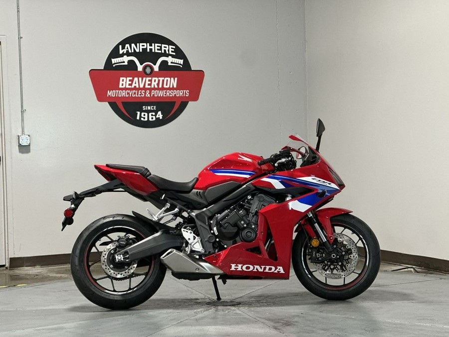 2026 Honda CBR650R E-Clutch