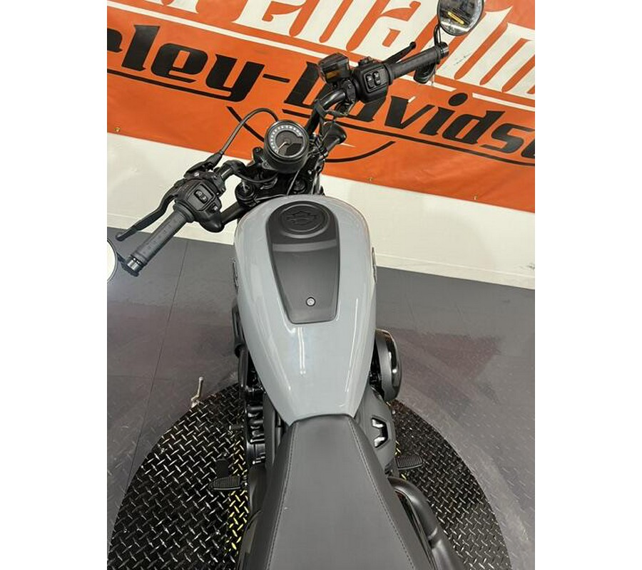 RH975 2026 Nightster