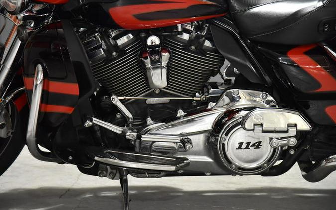 2017 Harley-Davidson® FLHTKSE - CVO™ Limited