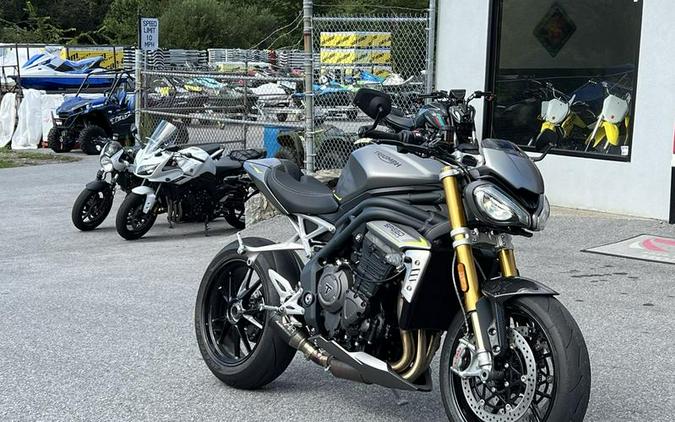 2022 Triumph Speed Triple 1200 RS Matte Silver Ice