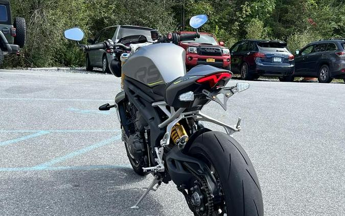 2022 Triumph Speed Triple 1200 RS Matte Silver Ice