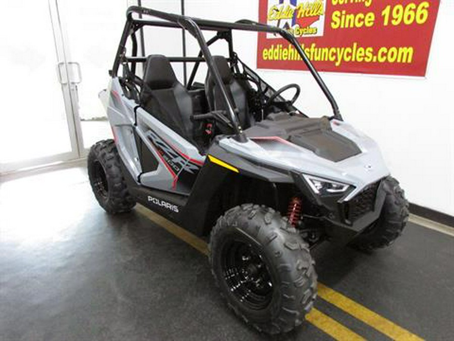 2024 Polaris RZR 200 EFI