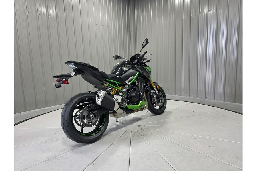2024 Kawasaki Z900 SE ABS