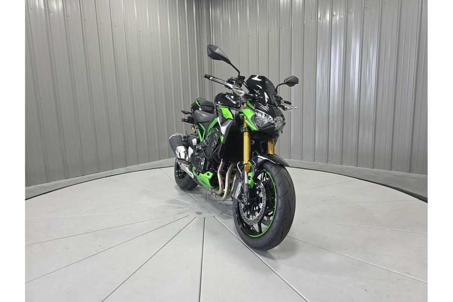 2024 Kawasaki Z900 SE ABS