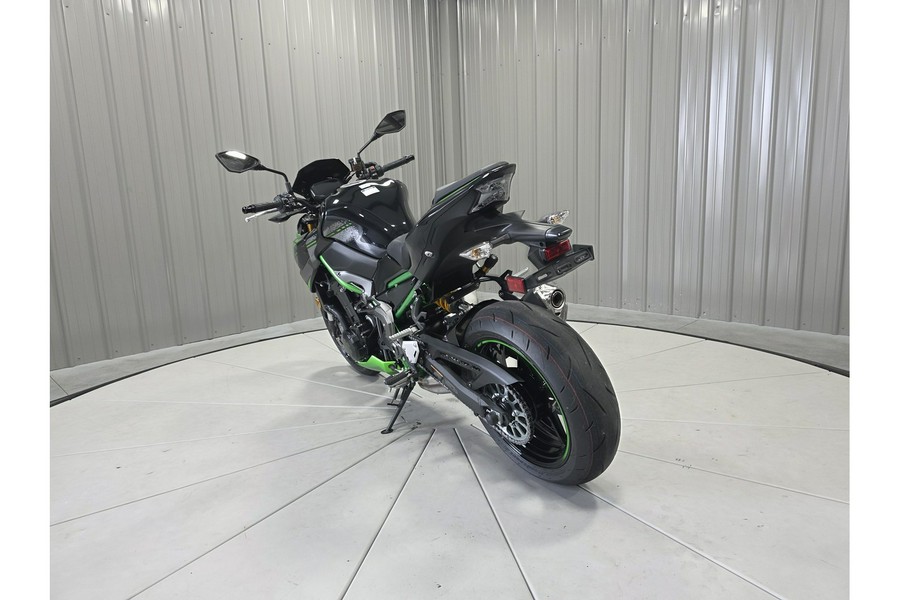 2024 Kawasaki Z900 SE ABS
