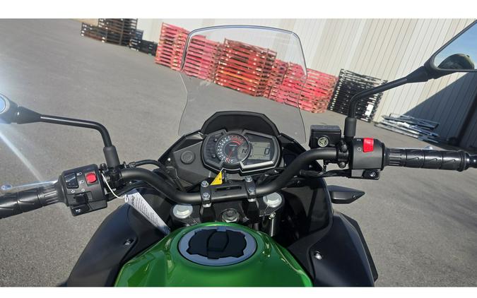 2025 Kawasaki Versys®-X 300 ABS