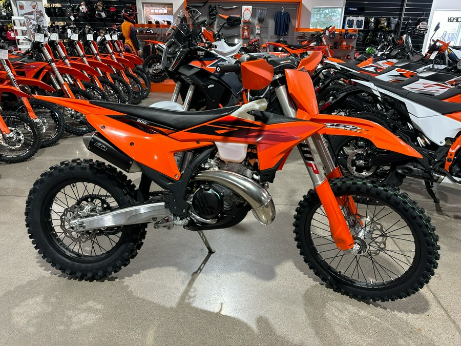 2027 KTM 300 XC
