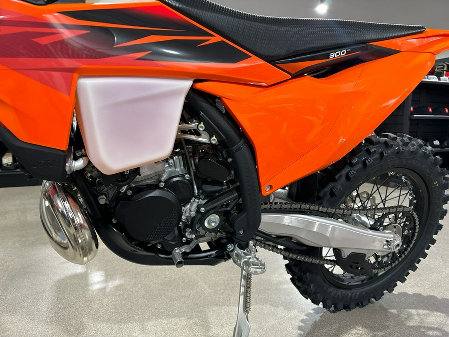 2027 KTM 300 XC