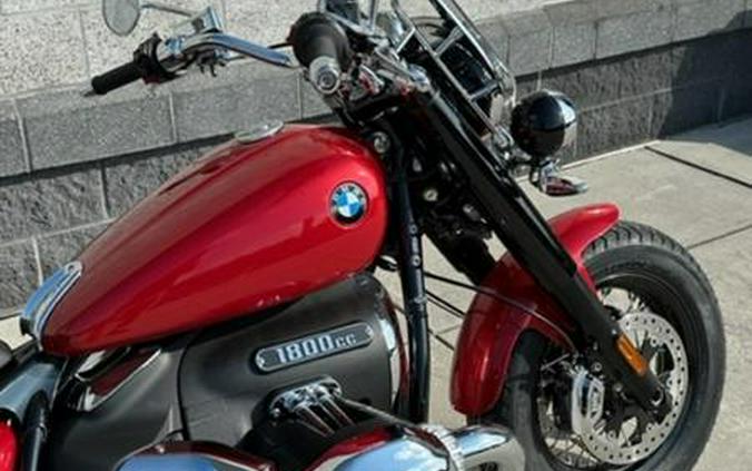 2023 BMW R 18 Classic Mars Red Metallic