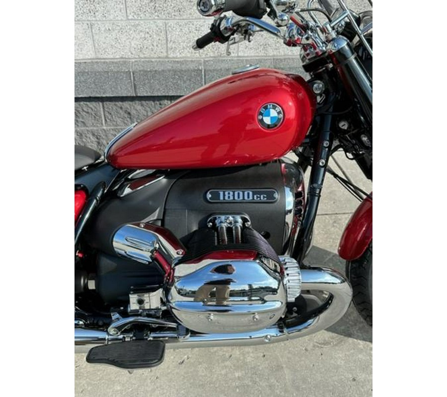 2023 BMW R 18 Classic Mars Red Metallic