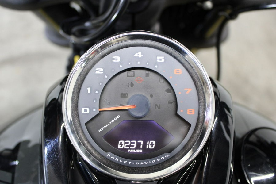 2018 Harley-Davidson® FXFBS - Softail® Fat Bob® 114