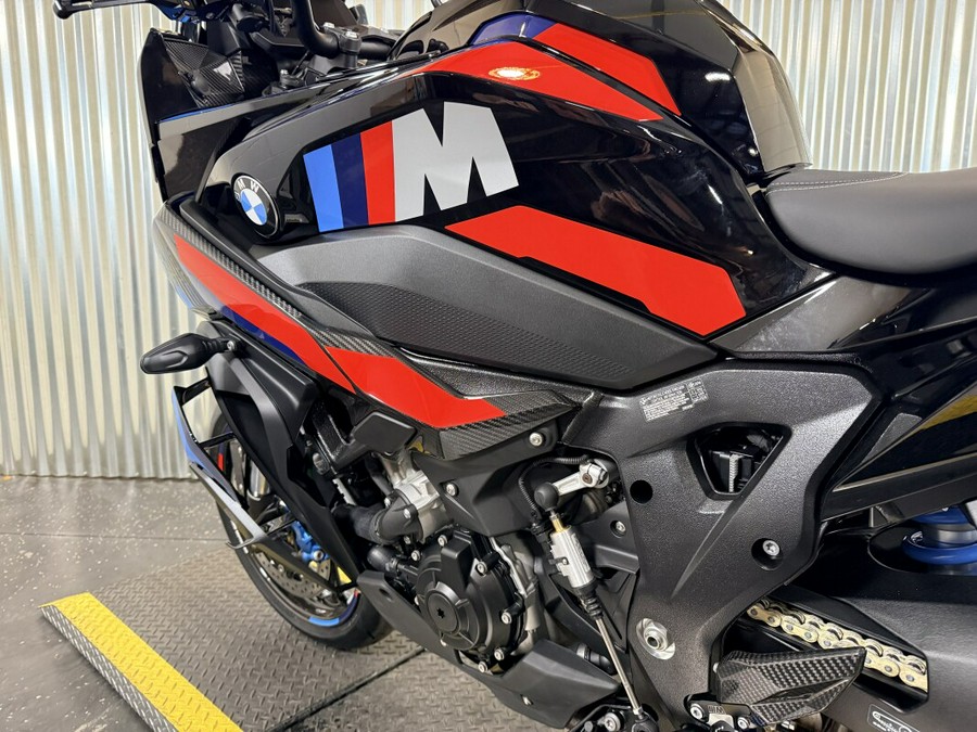 2026 BMW Motorrad M 1000 XR
