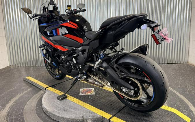 2026 BMW Motorrad M 1000 XR