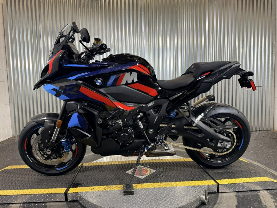 2026 BMW Motorrad M 1000 XR