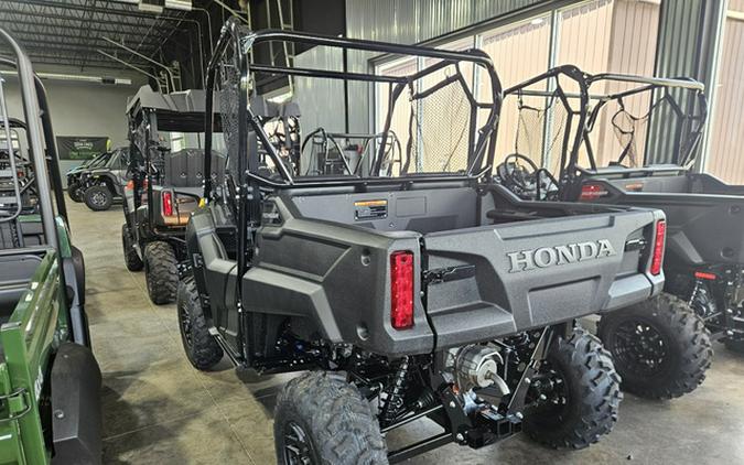 2026 Honda Pioneer 700 Deluxe