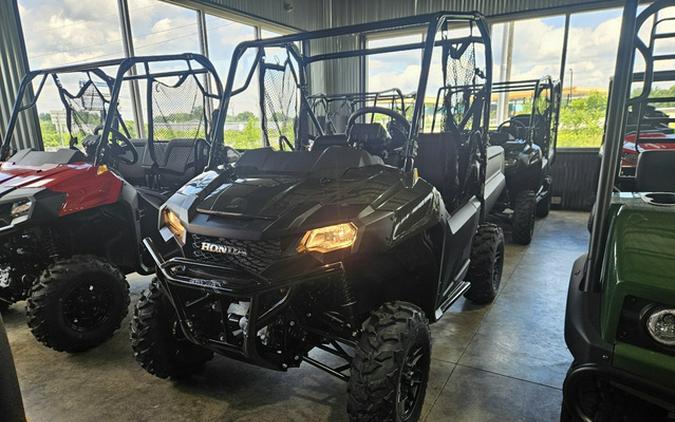 2026 Honda Pioneer 700 Deluxe