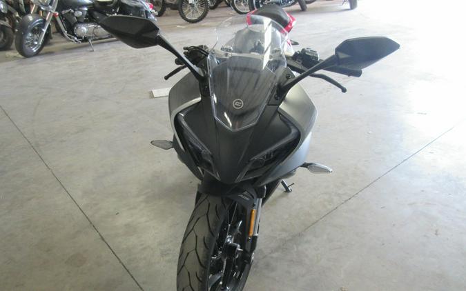 2024 CFMOTO 300SS