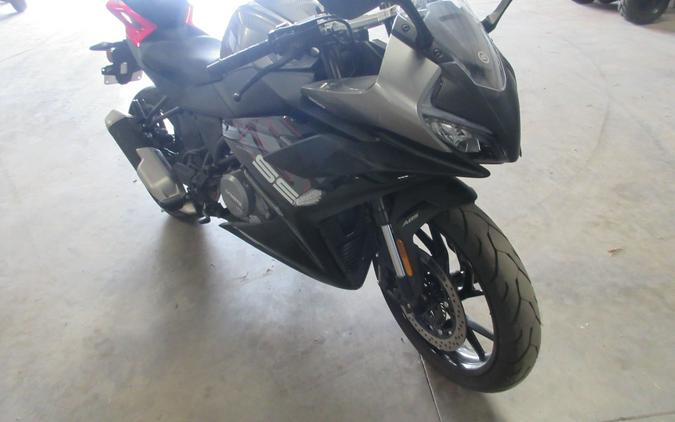 2024 CFMOTO 300SS