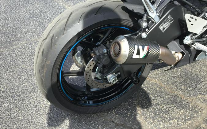 2025 KAWASAKI NINJA ZX-6R